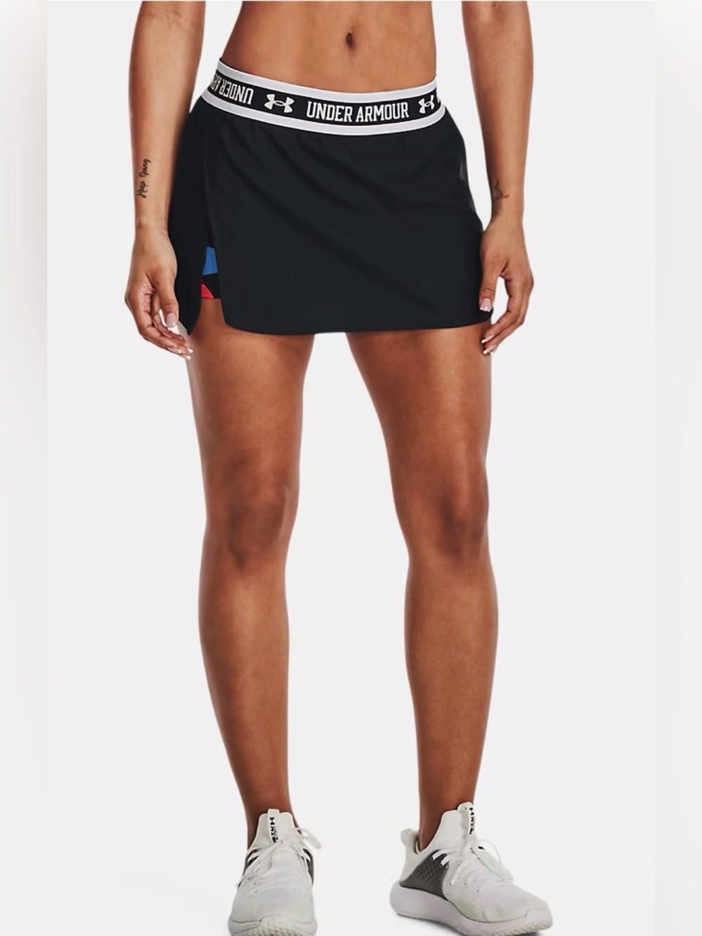 UNDER ARMOUR Women’s Built-In Compression Play-Up Shorts. Sz:Medium